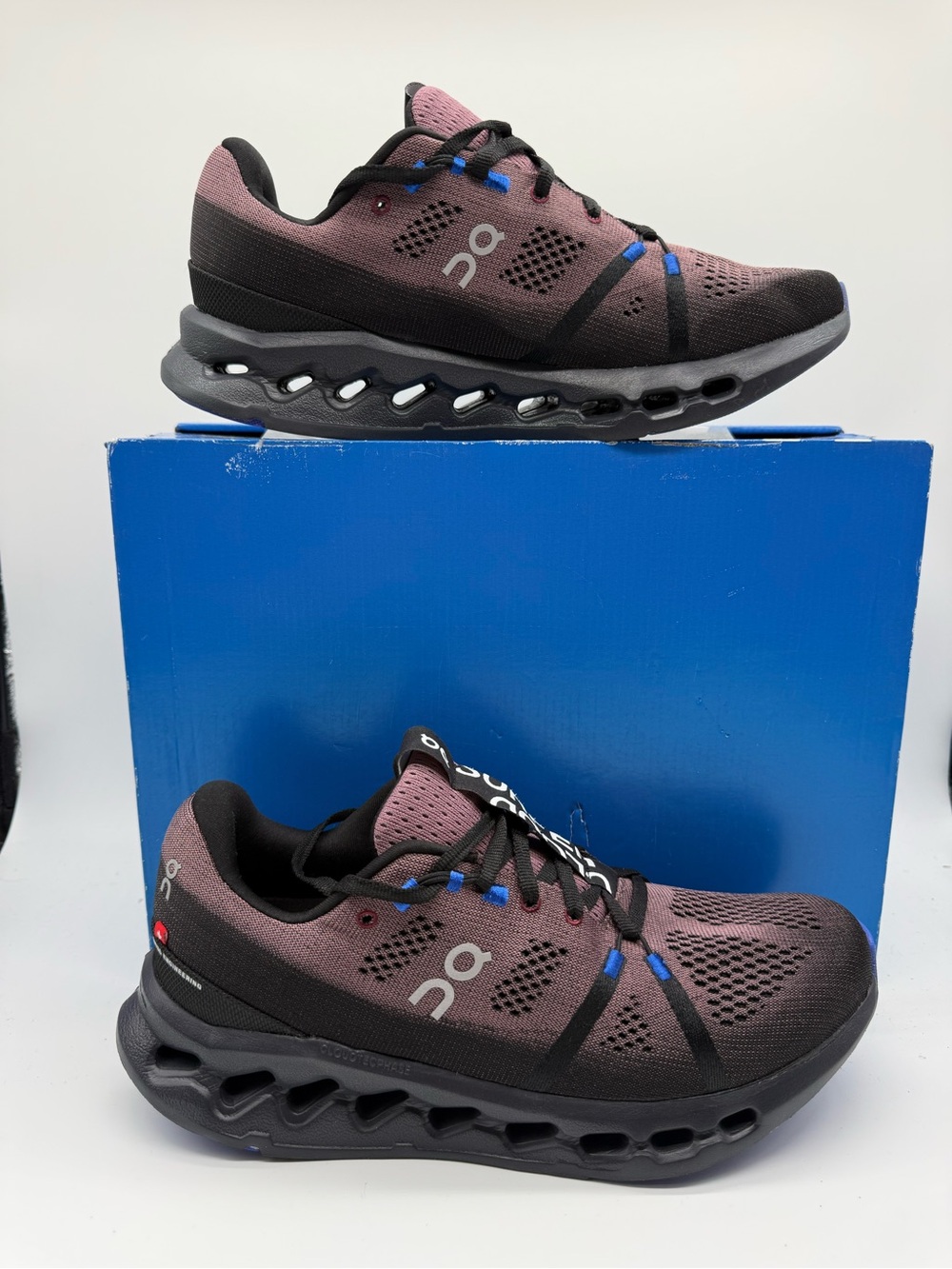On Cloud Cloudsurfer Black Cobalt Men’s Running Shoes Size US 9 - Picture 2 of 7